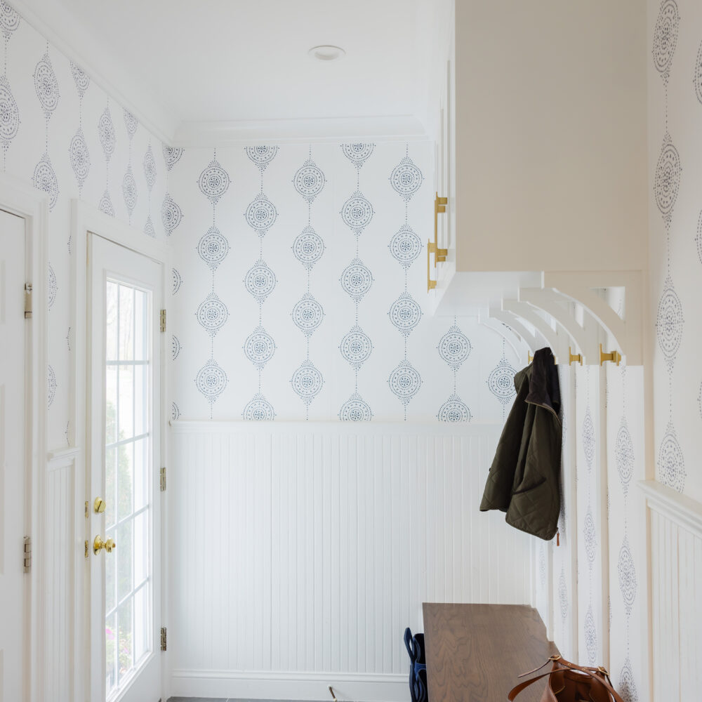 Ridgefield Black, White, & Blue House – August Interiors